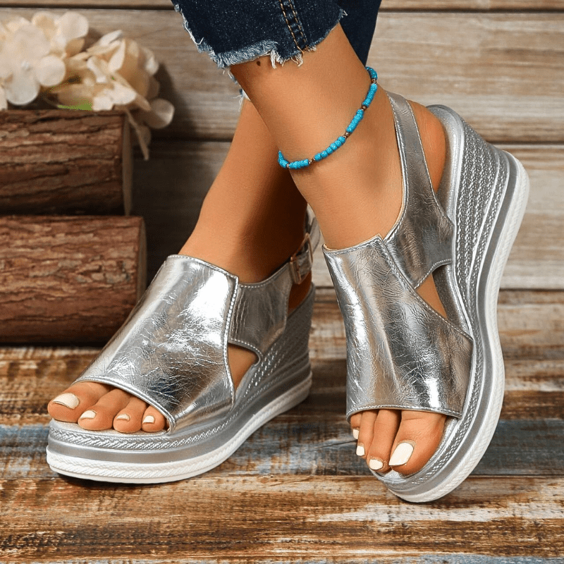 Baylie - Sandalen Stijlvolle Metalen