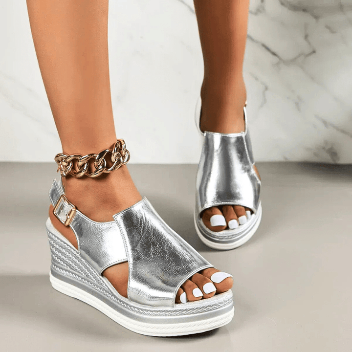 Baylie - Sandalen Stijlvolle Metalen