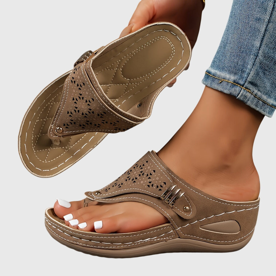 Anika - Sandalen Tongs