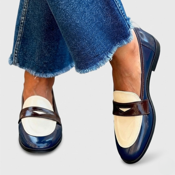 Claudia™ | Contrast mocassins