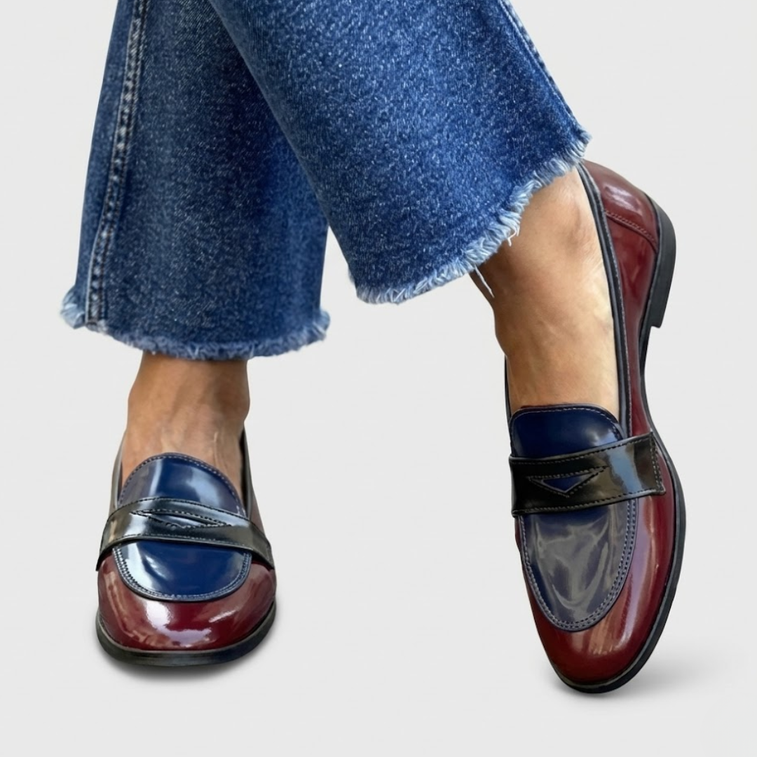 Claudia™ | Contrast mocassins