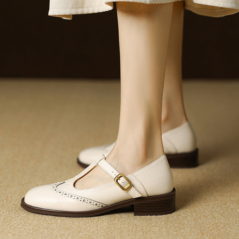Manon | Mary Jane Schoenen