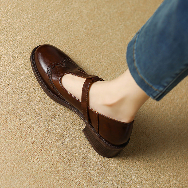Manon | Mary Jane Schoenen