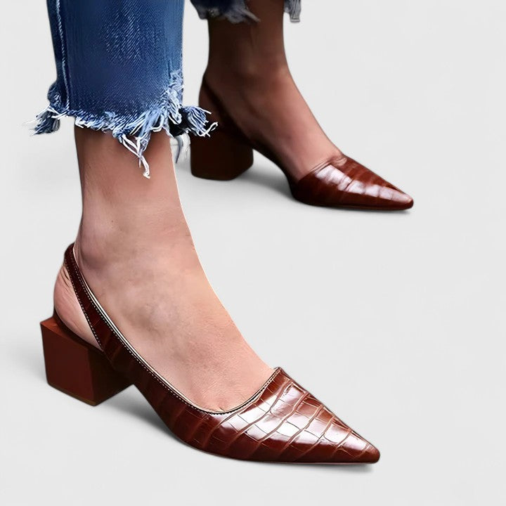 Delta - Sandalen met Hak Chic