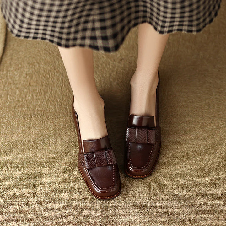 Loafers Contessa met Knoop
