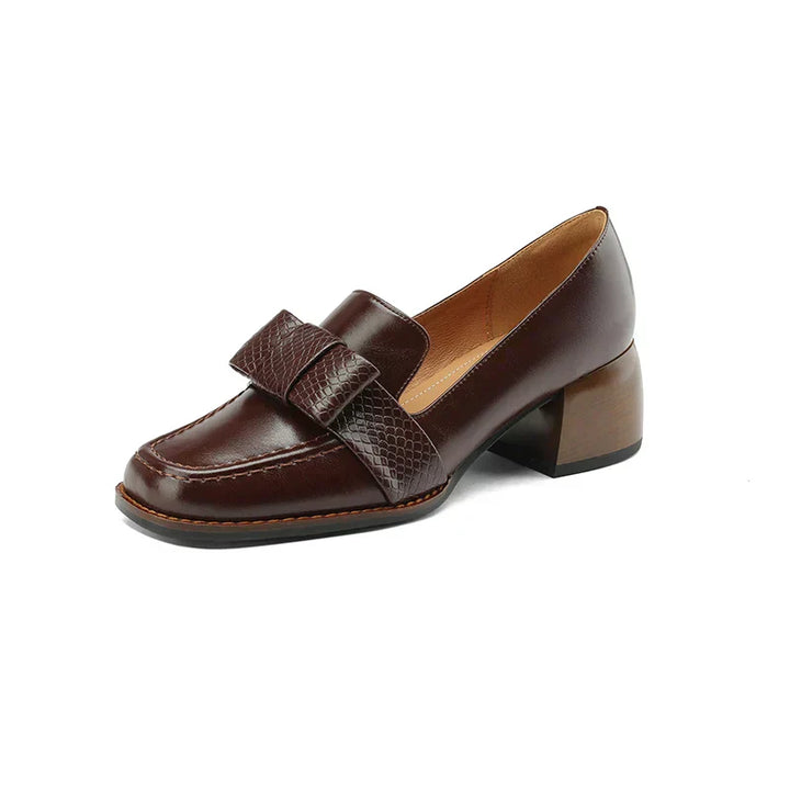 Loafers Contessa met Knoop