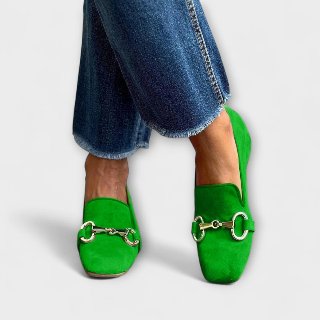 Taliah™ | Elegante mocassins met gesp