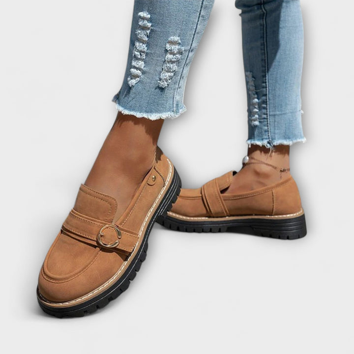 Lora™ | Casual mocassins met ronde neus