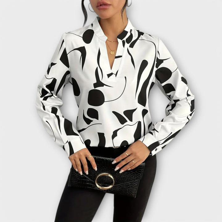 Isa | Elegante Blouse Met Design